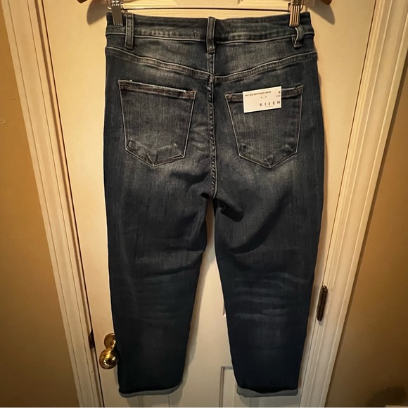 RISEN Mid Rise Boyfriend Jeans- Size 9/29- Inseam 28- NWT - Picture 2 of 10